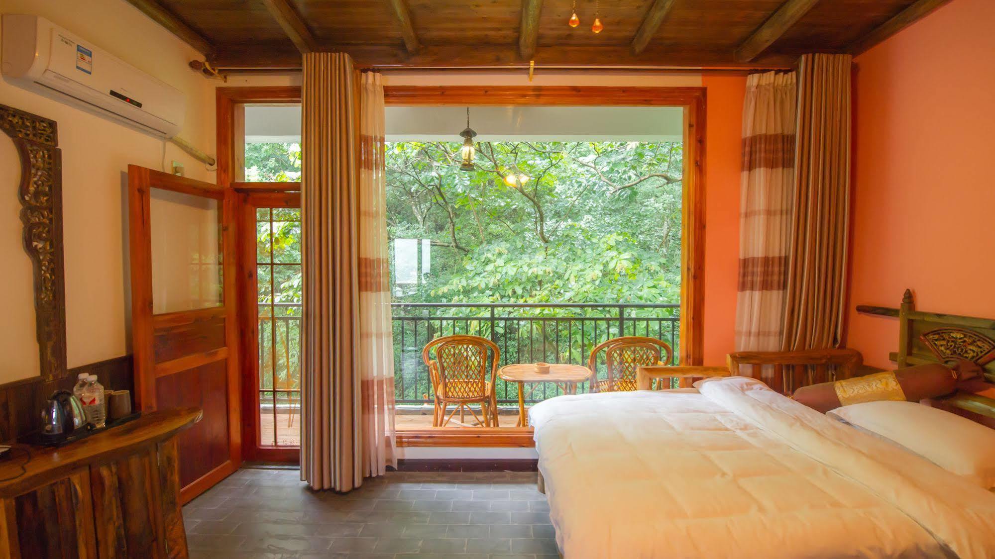 Yangshuo Scenic Mountain Retreat Hotel Eksteriør billede